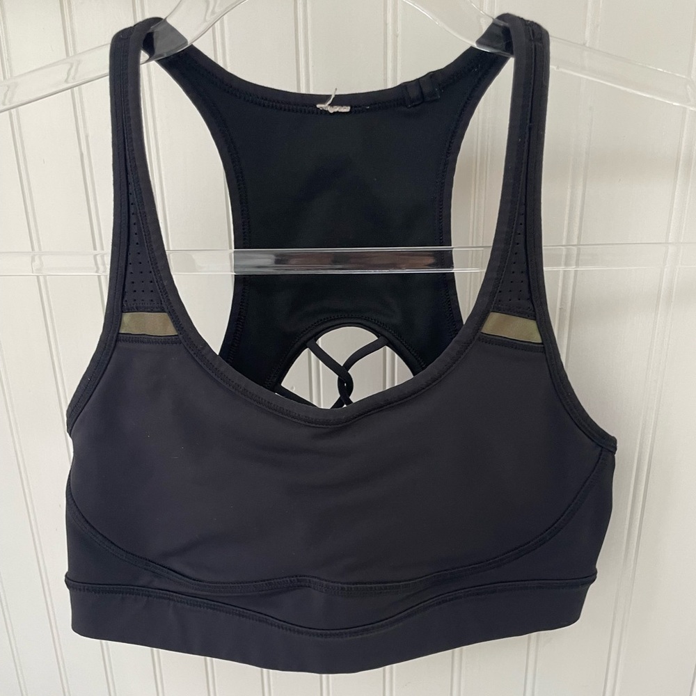 lululemon Bra with Reflective Detail